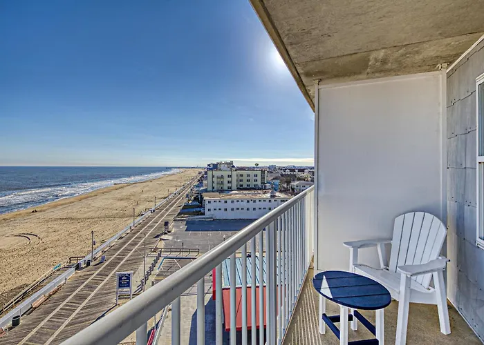 Commander & Hotel Ocean City