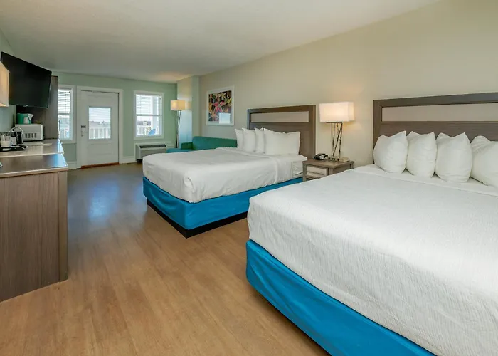 Commander & Hotel Ocean City