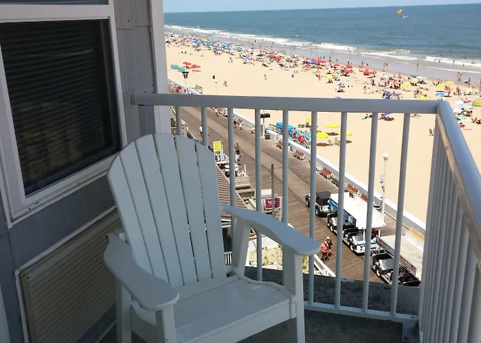 Commander & 3* Ocean City