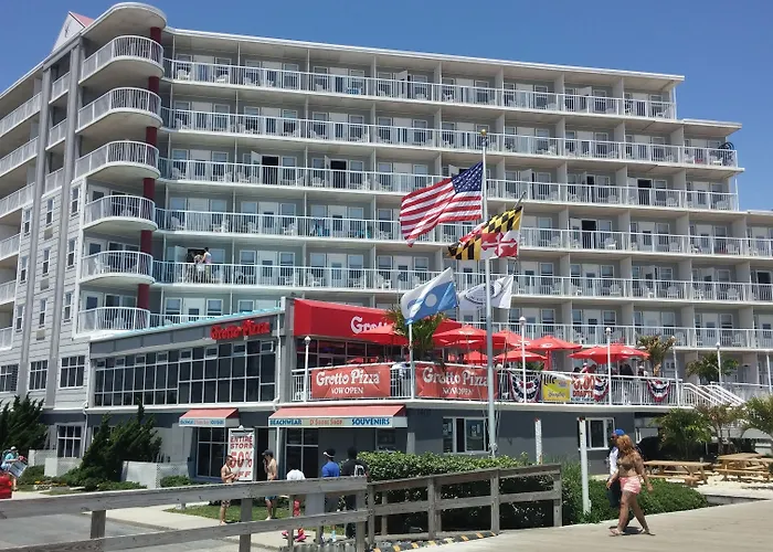 Hotel Commander & Ocean City