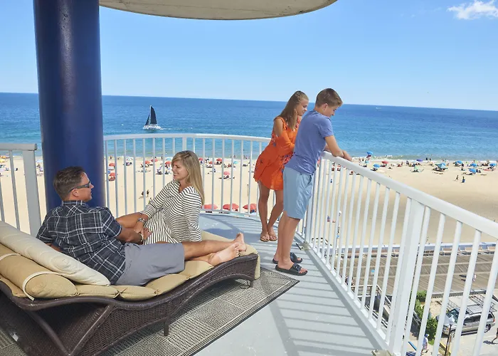 Hotel Commander & Ocean City