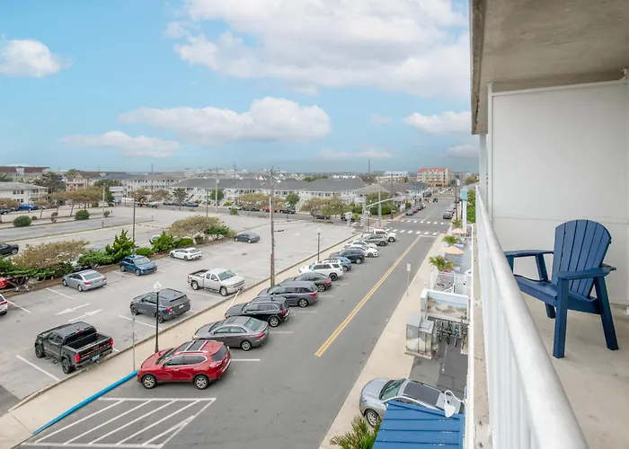 Hotel Commander & Ocean City